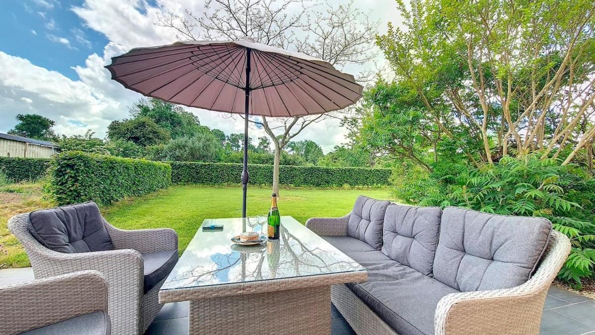 Les Bleuets Villa Mandeville-en-Bessin Kültér fotó